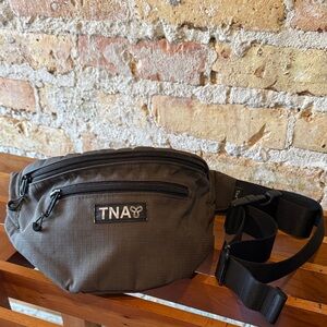 Aritzia TNA Crossbody Belt bag